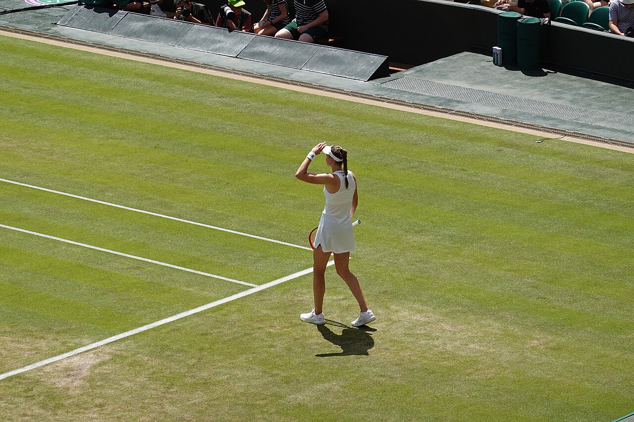 Elena Rybakina em Wimbledon 2026, em foto de arquivo