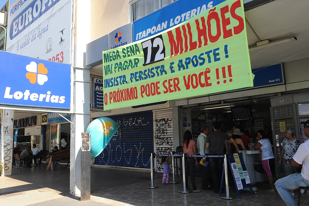 Bilhetes e aposta da Mega-Sena