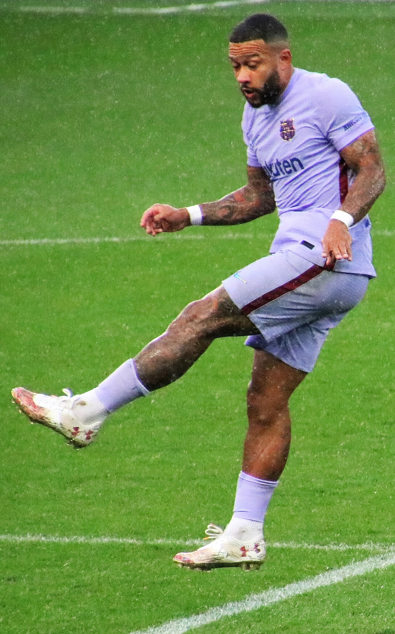 Memphis Depay em foto de arquivo, quando jogava pelo Barcelona